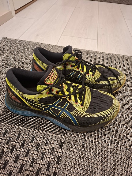 Asics Gel-Nimbus 21 SP