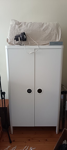 IKEA Busunge vaatekaappi