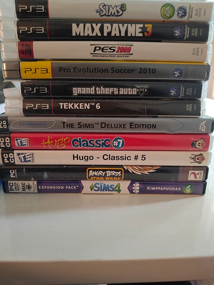 PlayStation 3 pelipaketti (GTA, Tekken, Max Payne, Sims ym.)