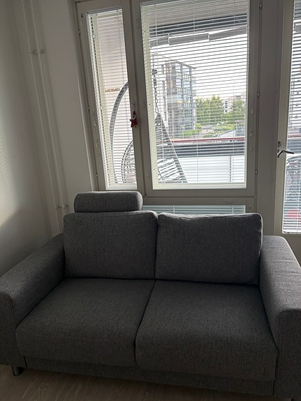 2 hengen sohva
