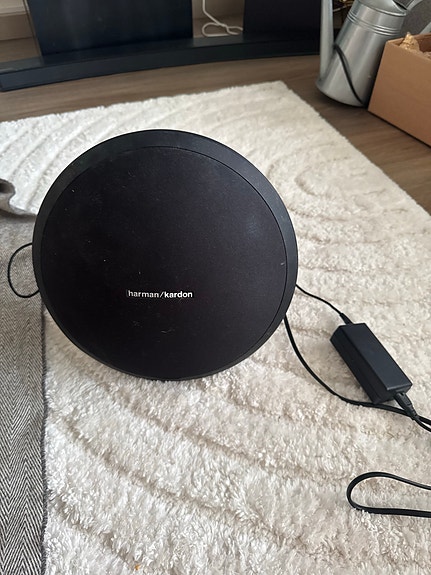 Harman Kardon Onyx Bluetooth-kaiutin, musta