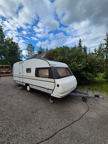 Solifer 550 matkailuvaunu