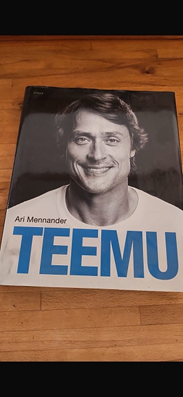 Ari Mennander TEEMU kirja