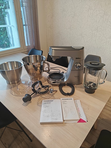 Kenwood yleiskone Titanium Chef Baker XL