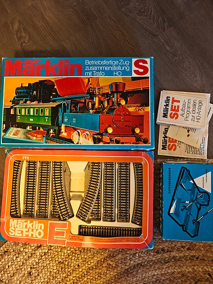 Märklin sähköjunarata setti. 2920 HO, SET-HO E5190, 7390