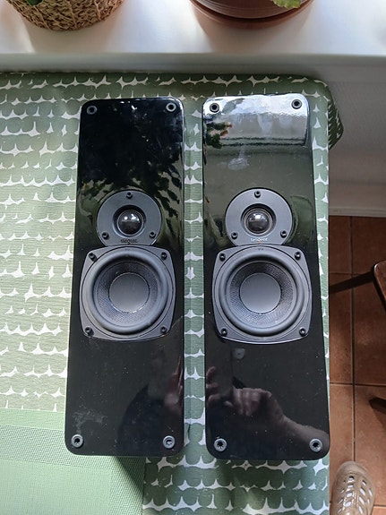 Tangent EVO E5L Surround/Lisäkaiuttimet