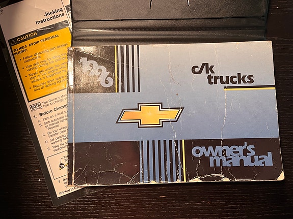 Chevrolet C/K Trucks 1996 käyttöohjekirja