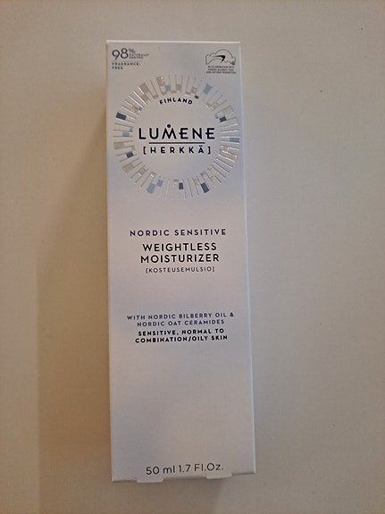 Lumene Nordic Sensitive (herkälle iholle)