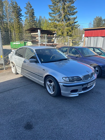 BMW E46 320i osina