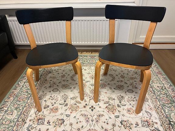 Artek 69 tuolit