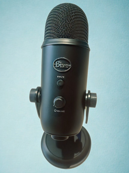 Blue Yeti USB-mikrofoni musta