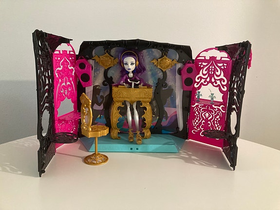 Monster High 13 Wishes Disco