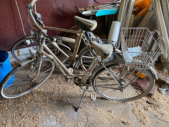 Helkama ja Tunturi polkupyörät