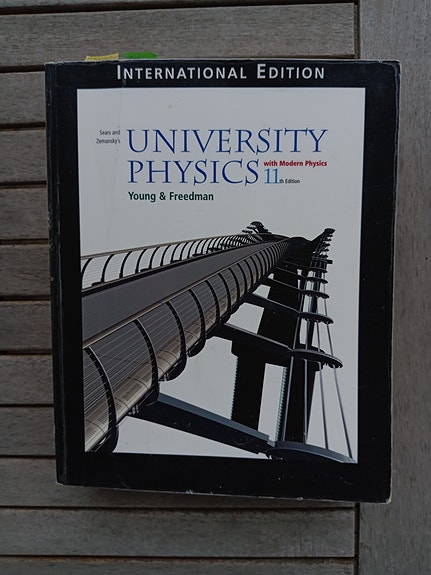 University Physics 11th edition + Student Solutions Manual, fysiikan oppikirjat