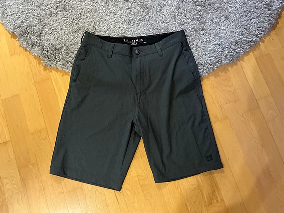 Billabong shortsit, koko W 30, ( S)
