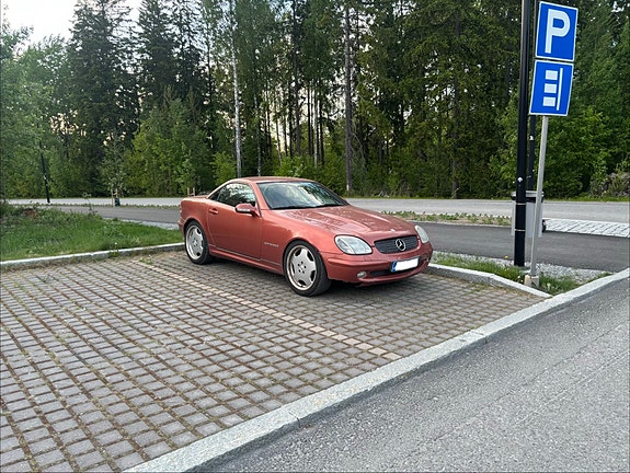 Mercedes-Benz SLK varaosia