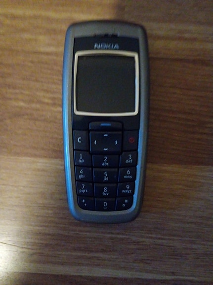 Nokia 2600 matkapuhelin