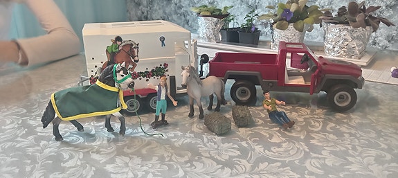 schleich auto ja traileri