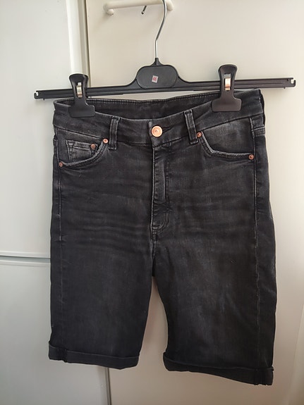 Bermuda shortsit koko 36