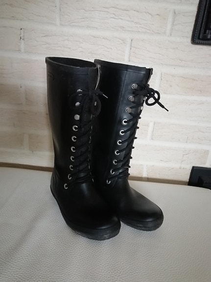 Viking kumisaappaat 37