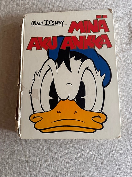 Walt Disney Minä Aku Ankka -kirja painos 1972