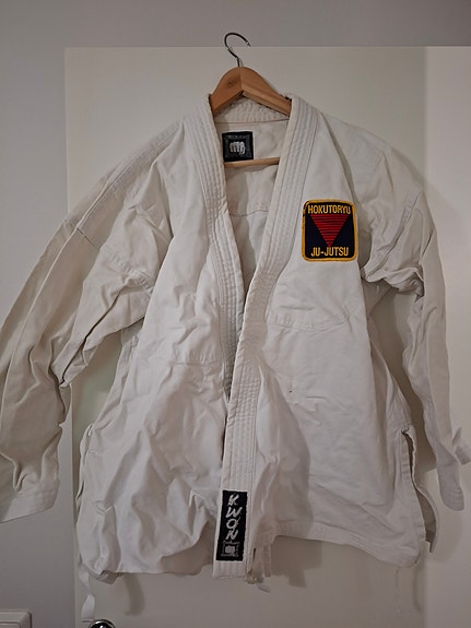 Jujutsu puvut