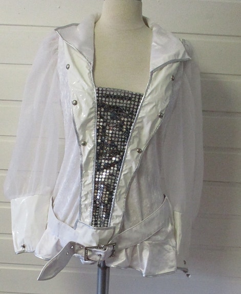 Product image 1 of 6