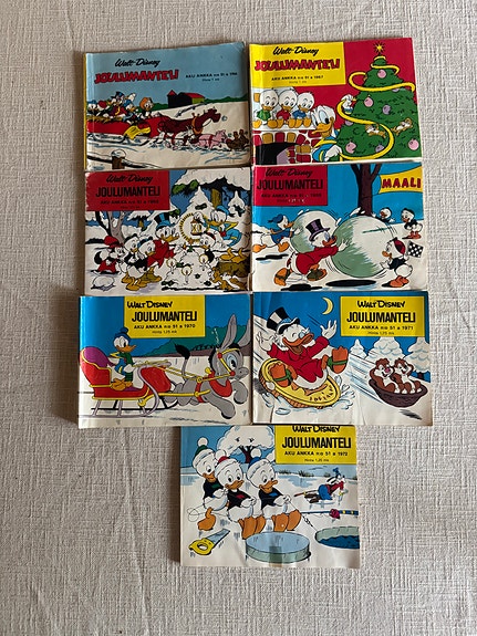 Walt Disney Aku Ankka Joulumantelit 1060 - ja 1970 -luvulta