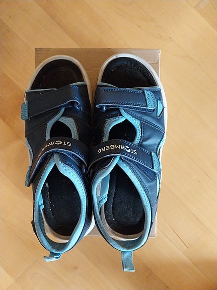 Sandaalit 37