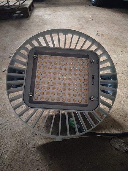 Led valaisin syväsäteilijä philips