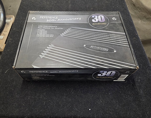 Autostudio reference 30th anniversary 4ch vahvistin