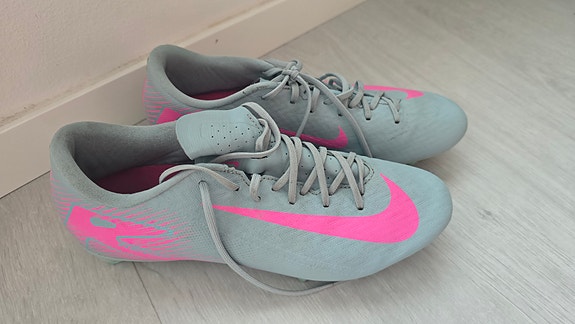 Niken nappikset koko 41