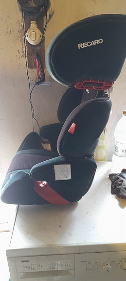 Recaro milano turvaistuin.