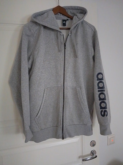 Adidas huppari