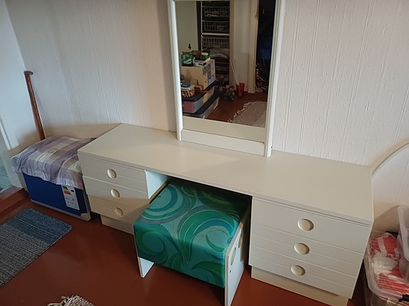 Retro kampauspöytä