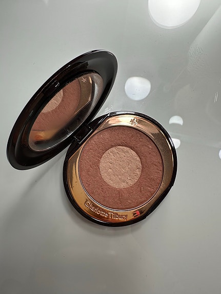 Charlotte Tilbury Cheek to Chic poskipuna Pillow Talk