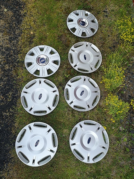 Ford Mondeo pölykapseleita 16"