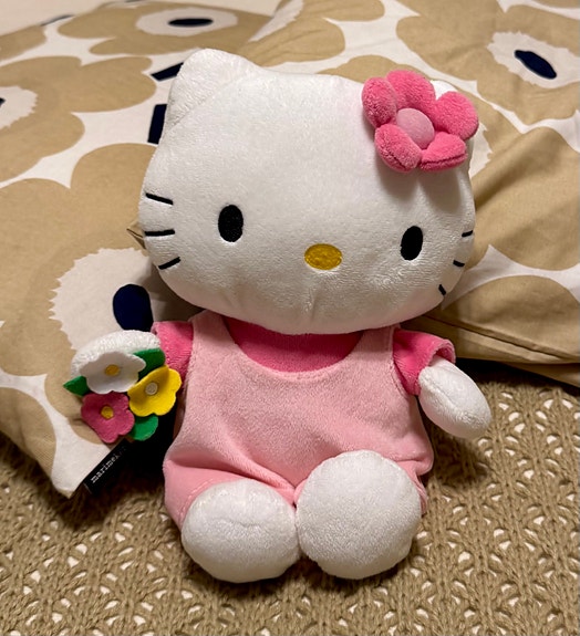 Hello Kitty pehmolelu