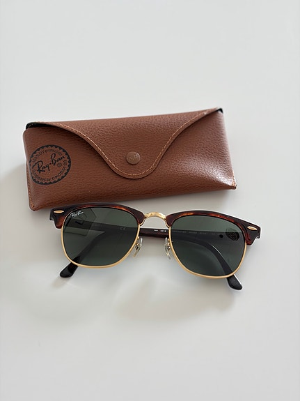 Ray-Ban Clubmaster aurinkolasit ruskea