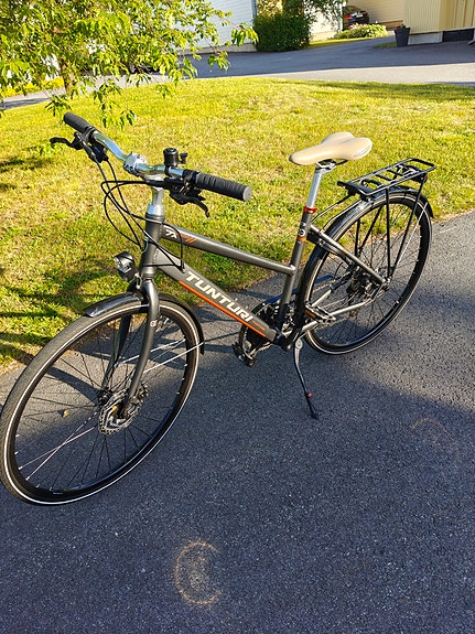 Tunturi TX 500 naisten hybridipyörä