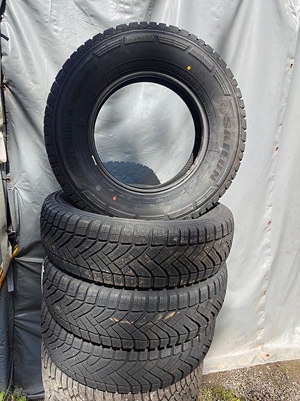 Renkaat 225/75-16C