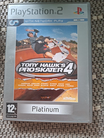 Tony Hawk's Pro Skater 4 Platinum PlayStation 2 peli