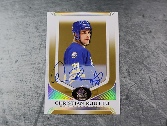 Christian Ruuttu 2020-21 SP Legends Auto