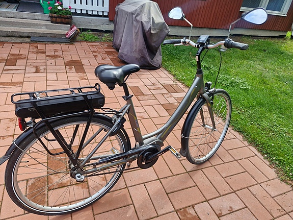 Helkama E3 sähköavusteinen polkupyörä