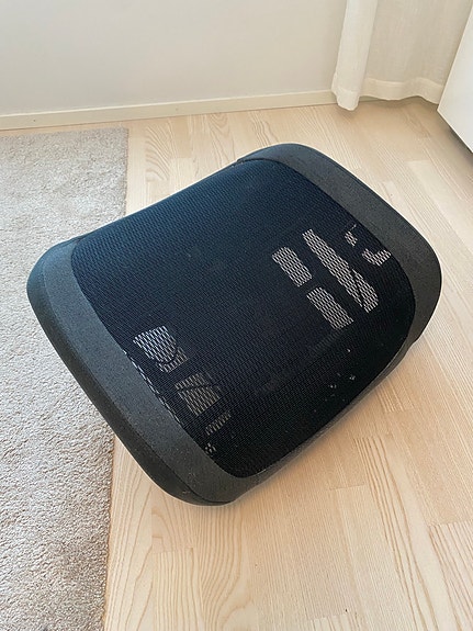 Fractal Design istuinosa