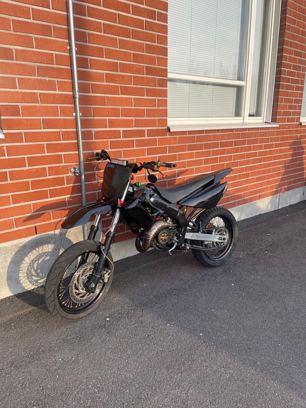 Ostetaan: Derbi DRD Racing kilvellinen runko