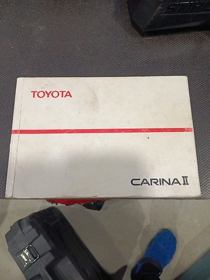Toyota Carina II käyttöohjekirja 1988