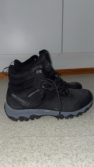 Merrellin talvikengät