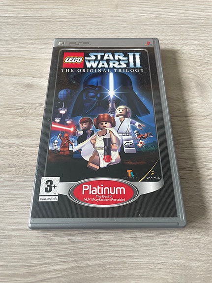 LEGO Star Wars II The Original Trilogy PSP-peli