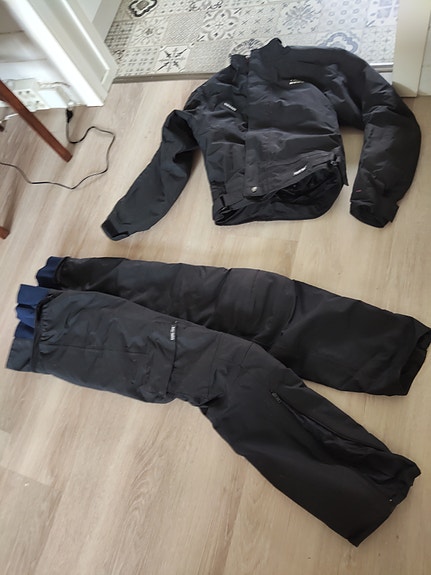 Yoko Gore-Tex ajopuku M musta